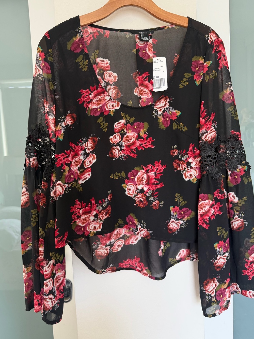 F21 Contemporary Floral Black Sheer Crochet-Sleeve Blouse